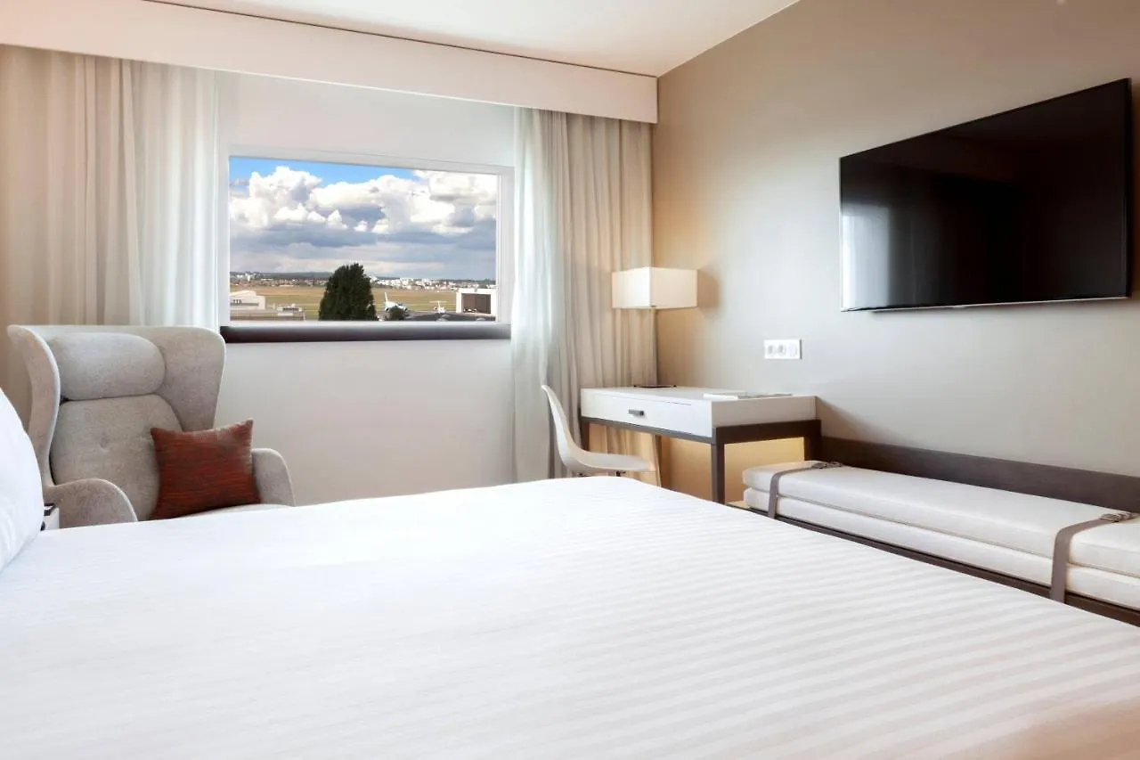 Ac Hotel By Marriott Paris Le Bourget Airport Dugny 4*,